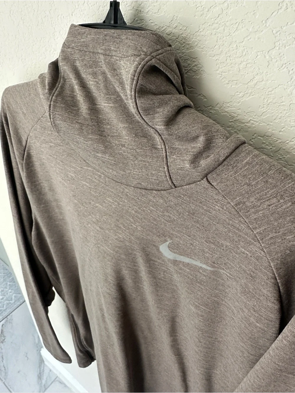 Nike Heathered Brown Hooded Long Sleeve Pullover